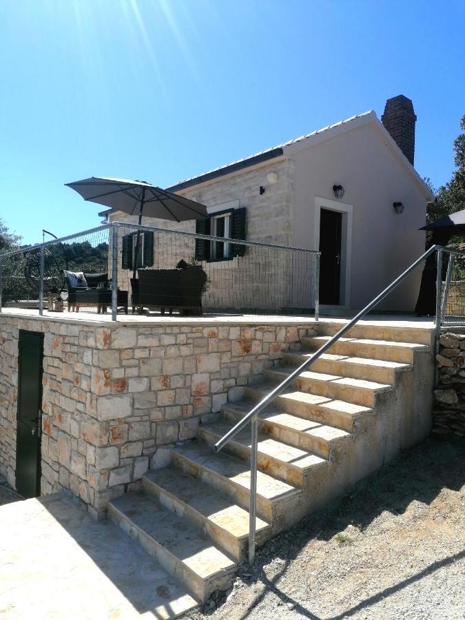 Secluded Holiday Home Heritage Postira Luaran gambar